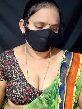 Snapshot of vintage-vibs chatting on 02.21.25 vintage-vibs online show from 02.21.25