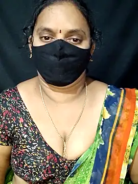 Snapshot of vintage-vibs chatting on 02.26.25 vintage-vibs online show from 02.26.25