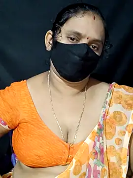 Snapshot of vintage-vibs chatting on 03.02.25 vintage-vibs online show from 03.02.25