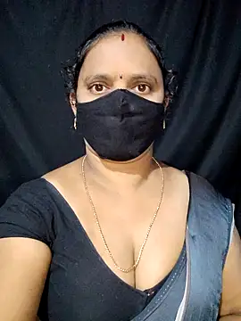 Snapshot of vintage-vibs chatting on 03.20.25 vintage-vibs online show from 03.20.25