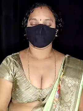 Snapshot of vintage-vibs chatting on 11.28.25 vintage-vibs online show from 11.28.25