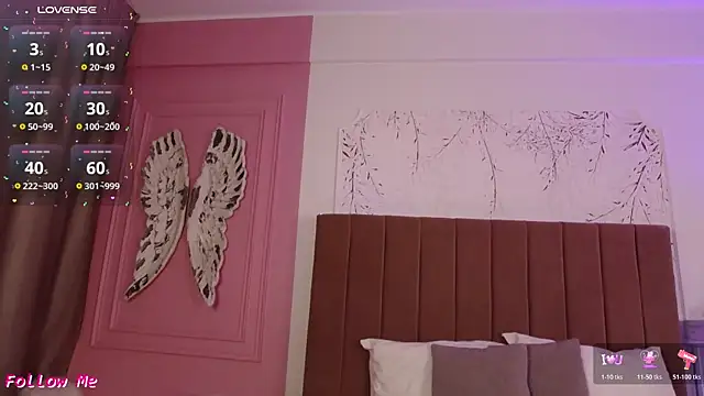 PinkySparks online show from 04.22.26