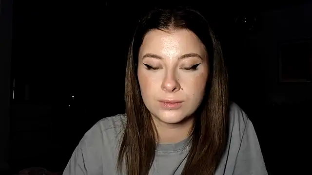 Mia-Minou online show from 09.13.25