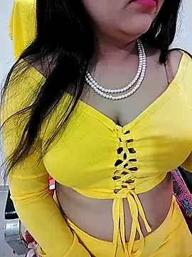 SHUBHI880 online show from 02.14.25