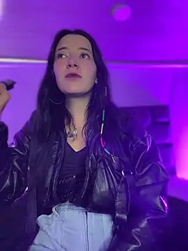 Isabella 21x online show from 05.26.26