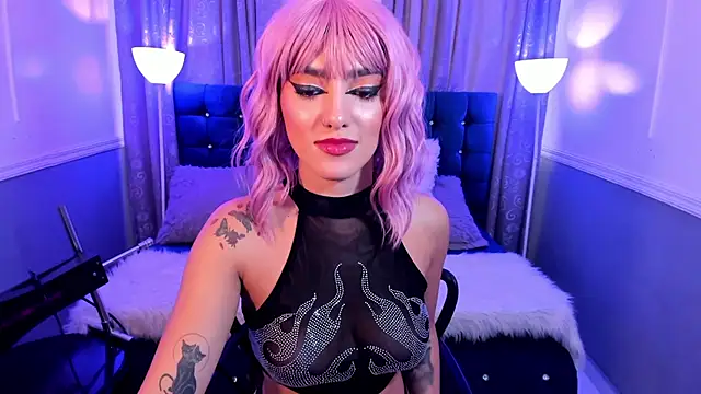 Snapshot of hallsredd chatting on 01.02.25 hallsredd online show from 01.02.25