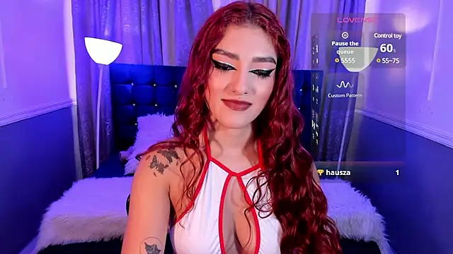 Snapshot of hallsredd chatting on 02.06.25 hallsredd online show from 02.06.25