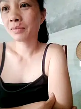 Snapshot of Aninyin22 chatting on 06.26.26 Aninyin22 online show from 06.26.26