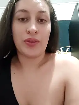 dulccemaria24 online show from 02.18.25