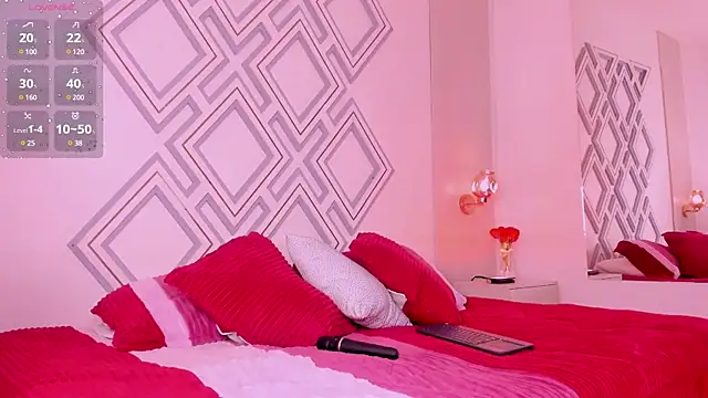  CurlyGirl  online show from 02.05.25