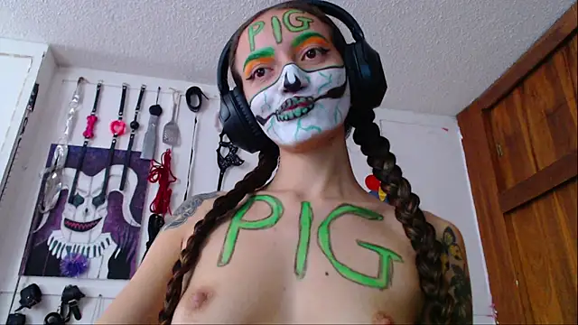 Eloise-brown online show from 01.19.25