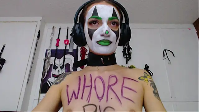 Eloise-brown online show from 02.25.25