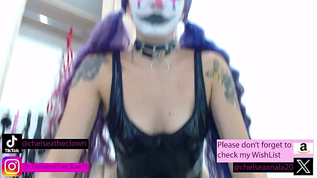 Eloise-brown online show from 11.05.25