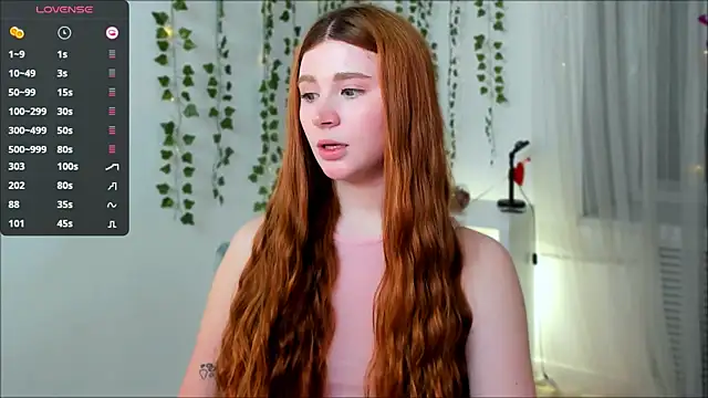 Freckle Diyana online show from 02.19.25