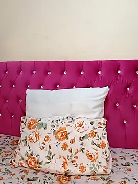 Miss Moriah online show from 03.11.25