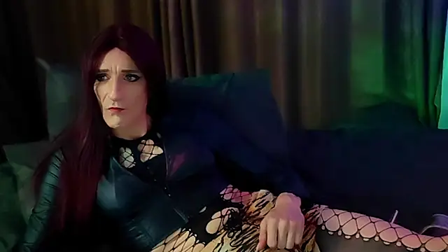 Snapshot of LuvNuk chatting on 12.03.24 LuvNuk online show from 12.03.24