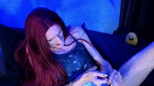 Snapshot of LuvNuk chatting on 01.13.25 LuvNuk online show from 01.13.25