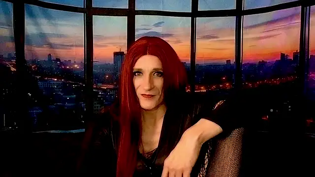 Snapshot of LuvNuk chatting on 03.05.25 LuvNuk online show from 03.05.25