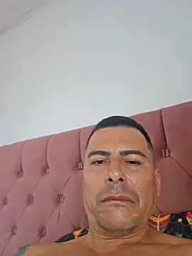 Snapshot of Vini_09 chatting on 02.16.26 Vini 09 online show from 02.16.26