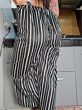 Manpreet kaur21 online show from 02.22.25