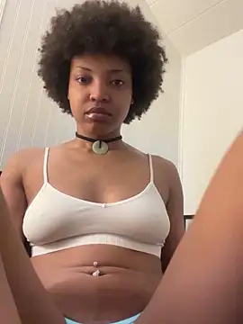 Snapshot of KimiAqua chatting on 02.20.26 KimiAqua online show from 02.20.26