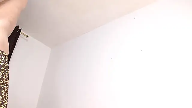 Snapshot of badanyboy chatting on 11.08.25 badanyboy online show from 11.08.25