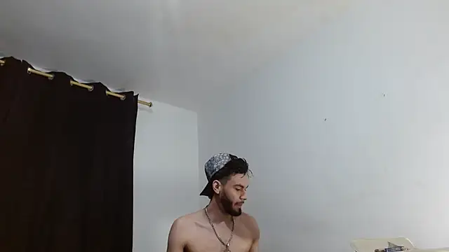 Snapshot of badanyboy chatting on 11.22.25 badanyboy online show from 11.22.25