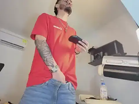 Snapshot of badanyboy chatting on 03.24.26 badanyboy online show from 03.24.26