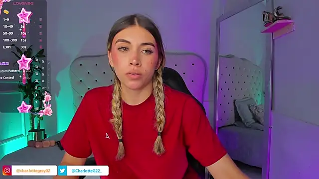 Snapshot of charlotte__grey chatting on 01.08.25 charlotte grey online show from 01.08.25