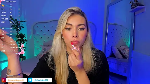 Snapshot of charlotte__grey chatting on 03.05.25 charlotte grey online show from 03.05.25