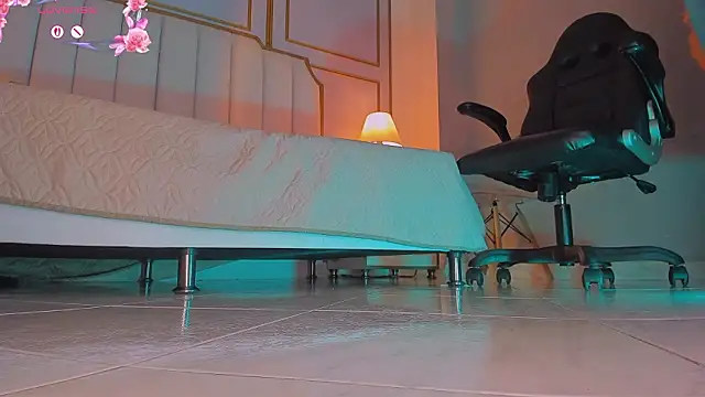 charlotte  grey online show from 02.14.26