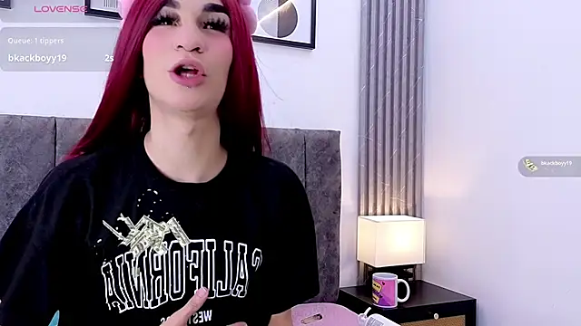 Mia thompson 19 online show from 04.20.26