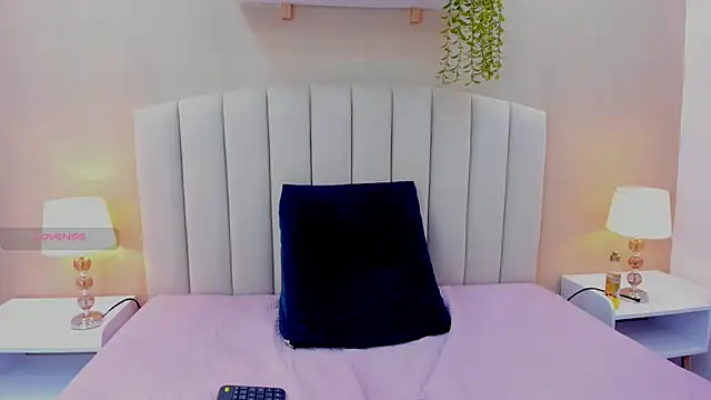 Snapshot of Mia_thompson_19 chatting on 07.03.26 Mia thompson 19 online show from 07.03.26