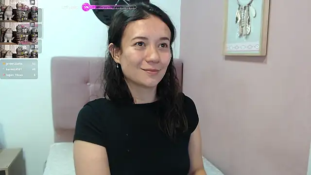 Snapshot of lanna_1878 chatting on 02.21.25 lanna 1878 online show from 02.21.25