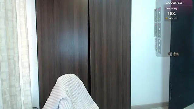 Snapshot of lanna_1878 chatting on 04.01.26 lanna 1878 online show from 04.01.26