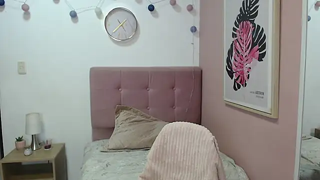 Snapshot of lanna_1878 chatting on 04.15.26 lanna 1878 online show from 04.15.26