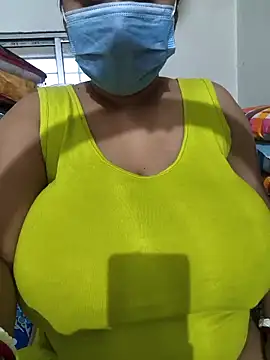 Snapshot of hot_bhabi_kolkata chatting on 02.28.26 hot bhabi kolkata online show from 02.28.26