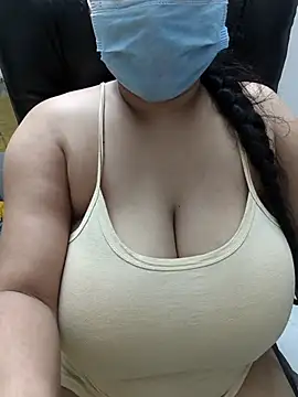 Snapshot of hot_bhabi_kolkata chatting on 04.02.26 hot bhabi kolkata online show from 04.02.26