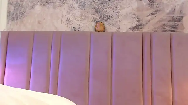 SabrinaDevill online show from 04.23.26