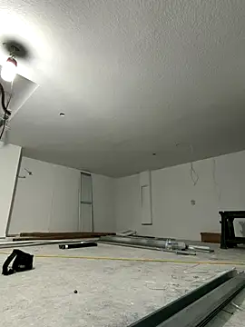 elwhite1996 online show from 12.02.25