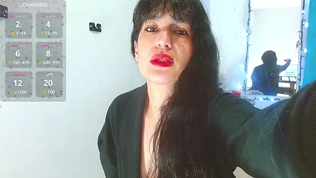 Snapshot of cristina_connor chatting on 03.20.25 cristina connor online show from 03.20.25