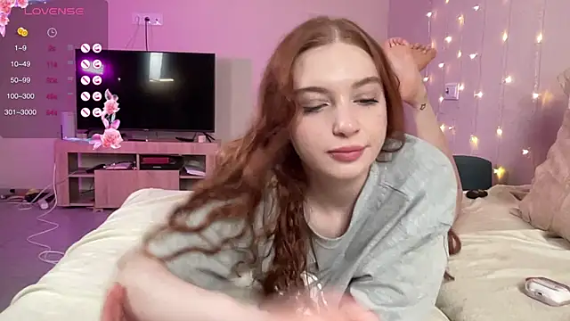 cinnabon girls online show from 01.20.25