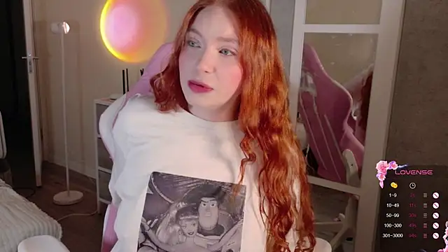 Snapshot of cinnabon_girls chatting on 01.16.26 cinnabon girls online show from 01.16.26