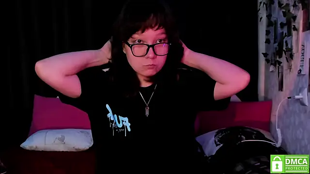 dreamgirllovee online show from 10.20.25