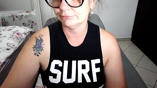 Snapshot of Micchellina chatting on 12.02.24 Micchellina online show from 12.02.24