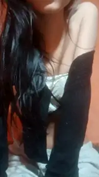 Snapshot of patli_kamar chatting on 01.04.25 patli kamar online show from 01.04.25