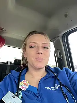 Snapshot of lezbean24 chatting on 02.09.26 lezbean24 online show from 02.09.26