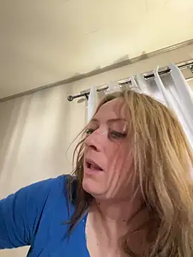 Snapshot of lezbean24 chatting on 02.10.26 lezbean24 online show from 02.10.26