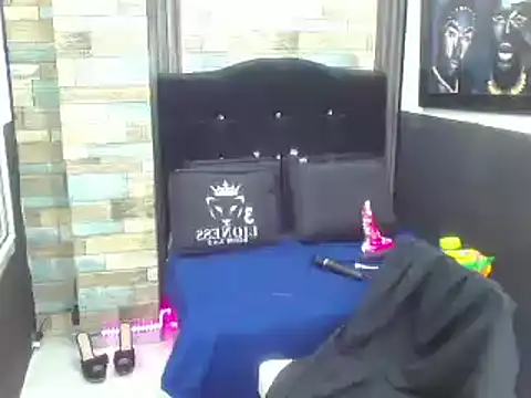 chicholina bigtits online show from 02.22.25