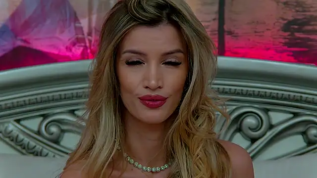 IvySamek online show from 03.03.25